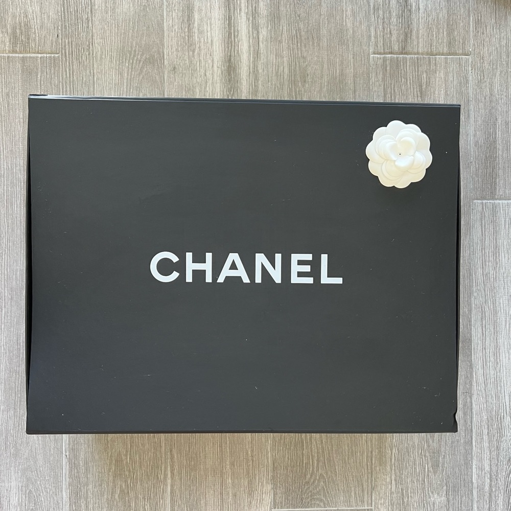 Chanel Box. Authentic